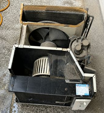 窗型 清洗前